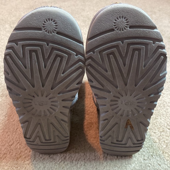 Final Price!! Sequin  UGG Boots | UGGs | Sequin UGG Boots | - Picture 9 of 9